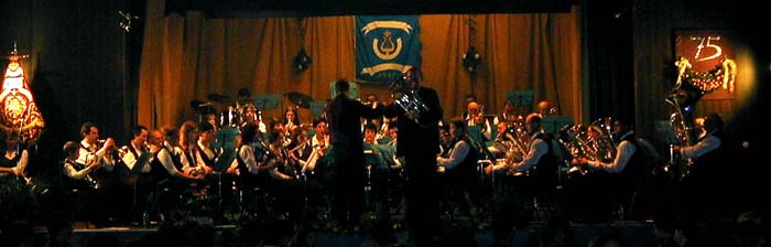 Koninklijke Fanfare Broedermin: Concertfoto's 75 jarig jubileum